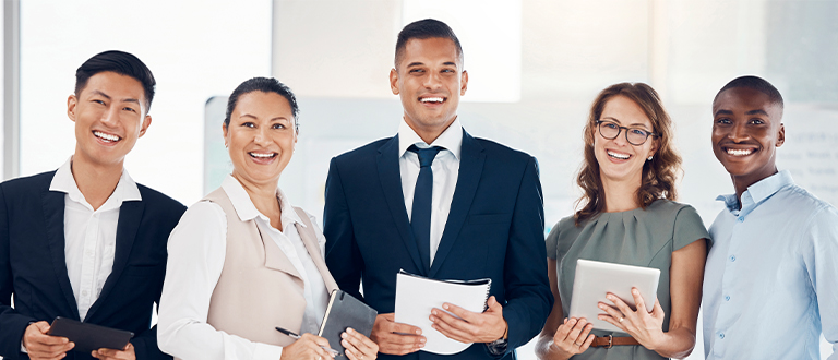 Employment-Status 768x330-2.jpg